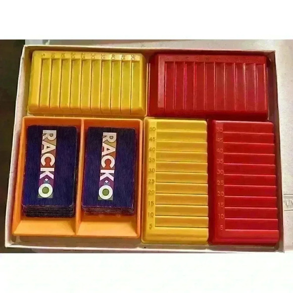 RACK-O Card Game Keen Competition Milton Bradley Complete 1980s Vintage Complete - Picture 3 of 3